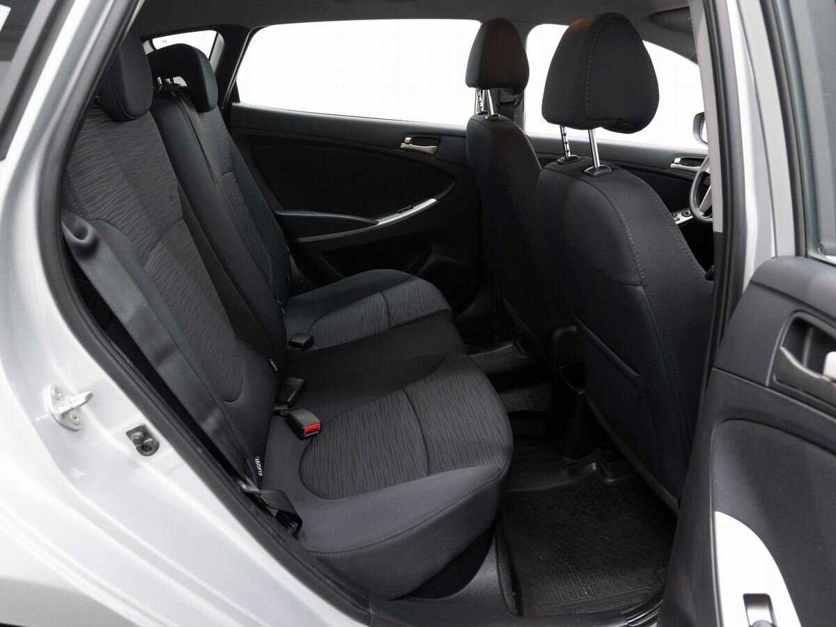 Купить Hyundai Solaris, 2016, 110 000 км, фото №11