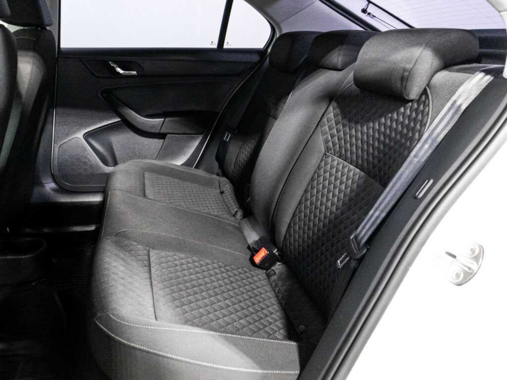 Купить Skoda Rapid, 2016, 103 950 км, фото №10