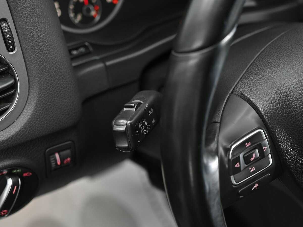 Купить Volkswagen Tiguan, 2013, 163 000 км, фото №9