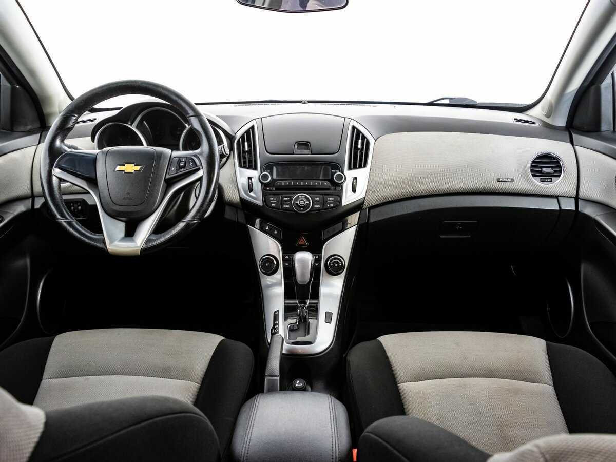 Купить Chevrolet Cruze, 2013, 179 065 км, фото №8