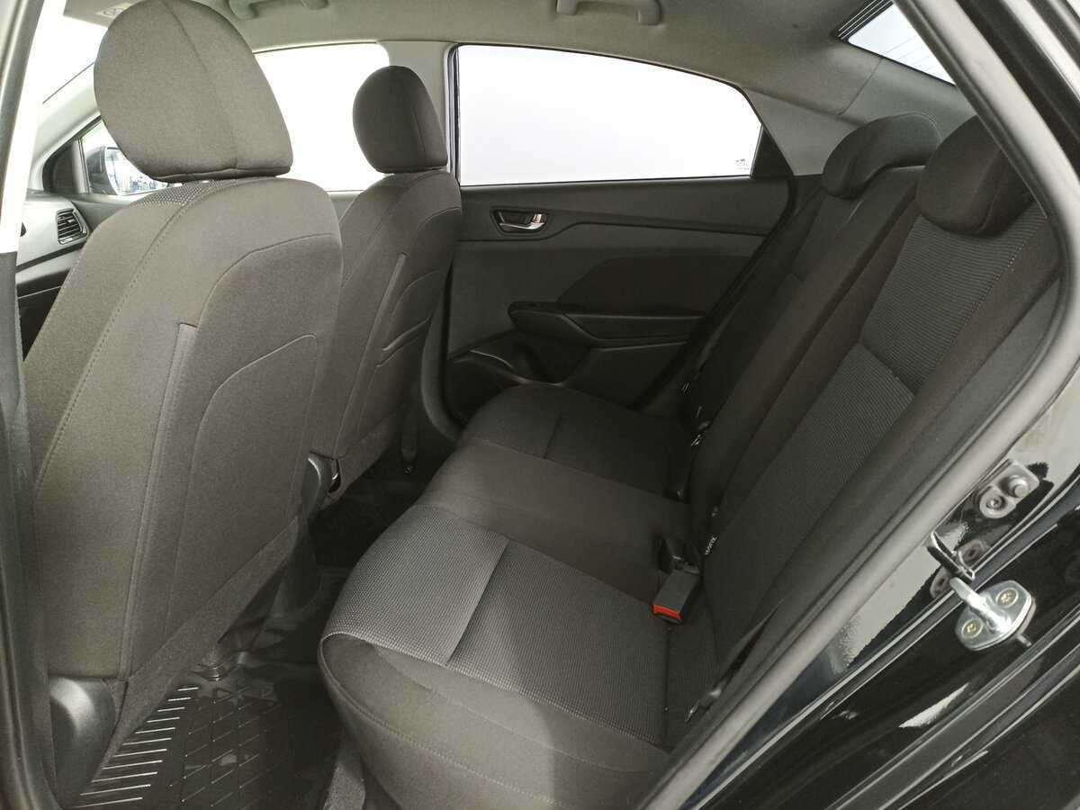 Купить Hyundai Solaris, 2021, 131 002 км, фото №12