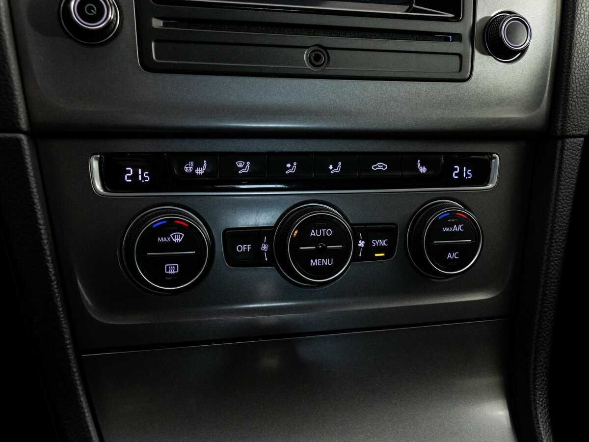 Купить Volkswagen Golf, 2014, 263 231 км, фото №13