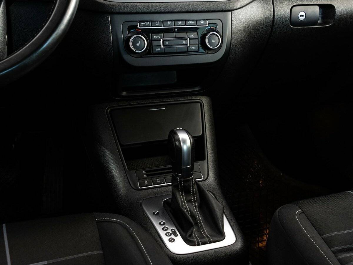 Купить Volkswagen Tiguan, 2015, 164 925 км, фото №11