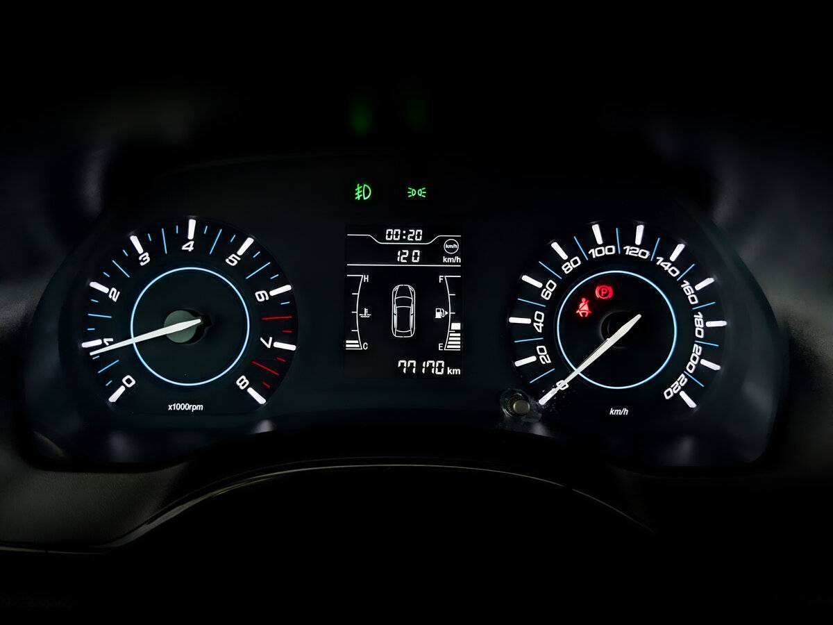 Купить Chery Tiggo 3, 2019, 77 165 км, фото №13