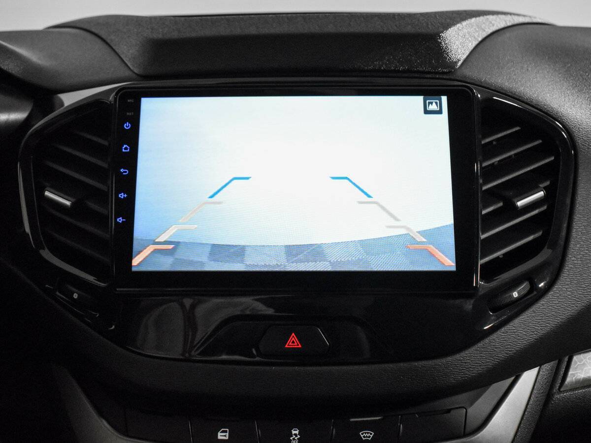 Купить Lada (ВАЗ) Vesta SW, 2018, 106 395 км, фото №17