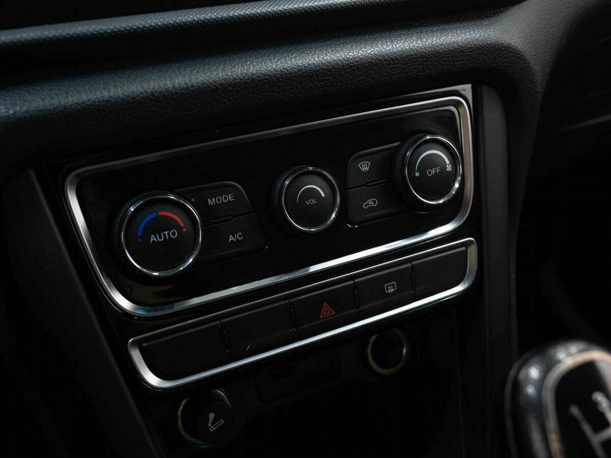 Купить Chery Tiggo 3, 2017, 136 300 км, фото №18