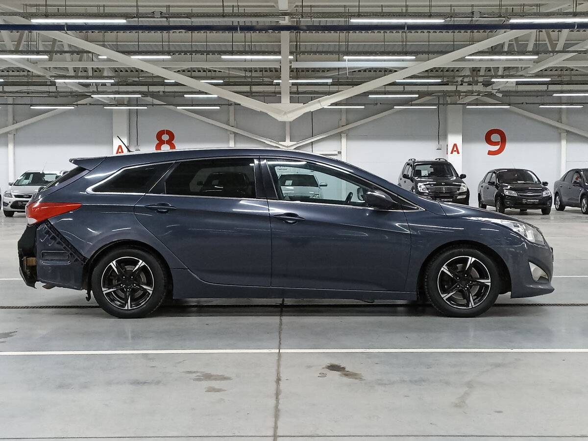 Купить Hyundai i40, 2013, 295 184 км, фото №4