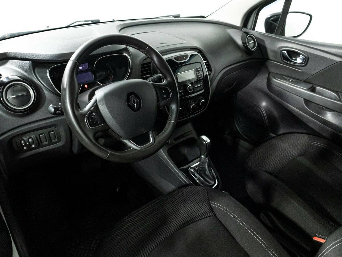 Купить Renault Kaptur, 2017, 158 697 км, фото №11