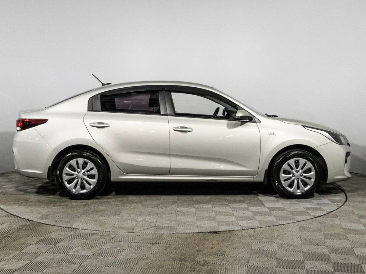 Купить Kia Rio, 2019, 83 935 км, фото №4