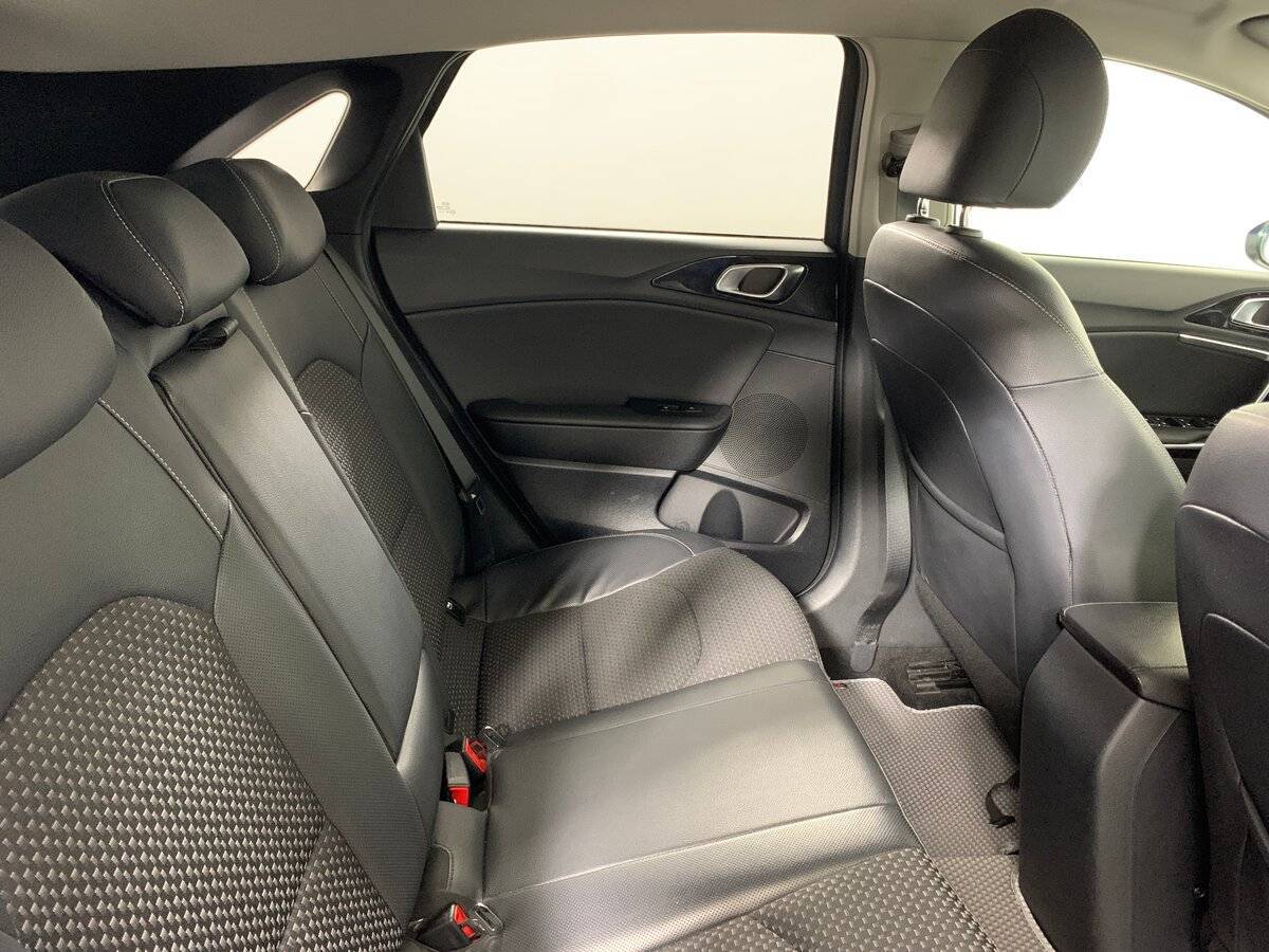 Купить Kia Ceed, 2019, 154 193 км, фото №17