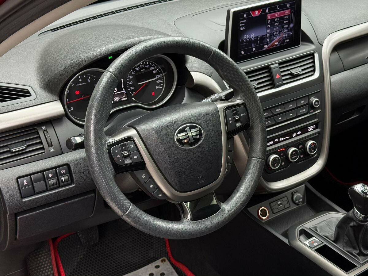 Купить FAW Besturn X80 I Рестайлинг, 2018, 83 365 км, фото №10