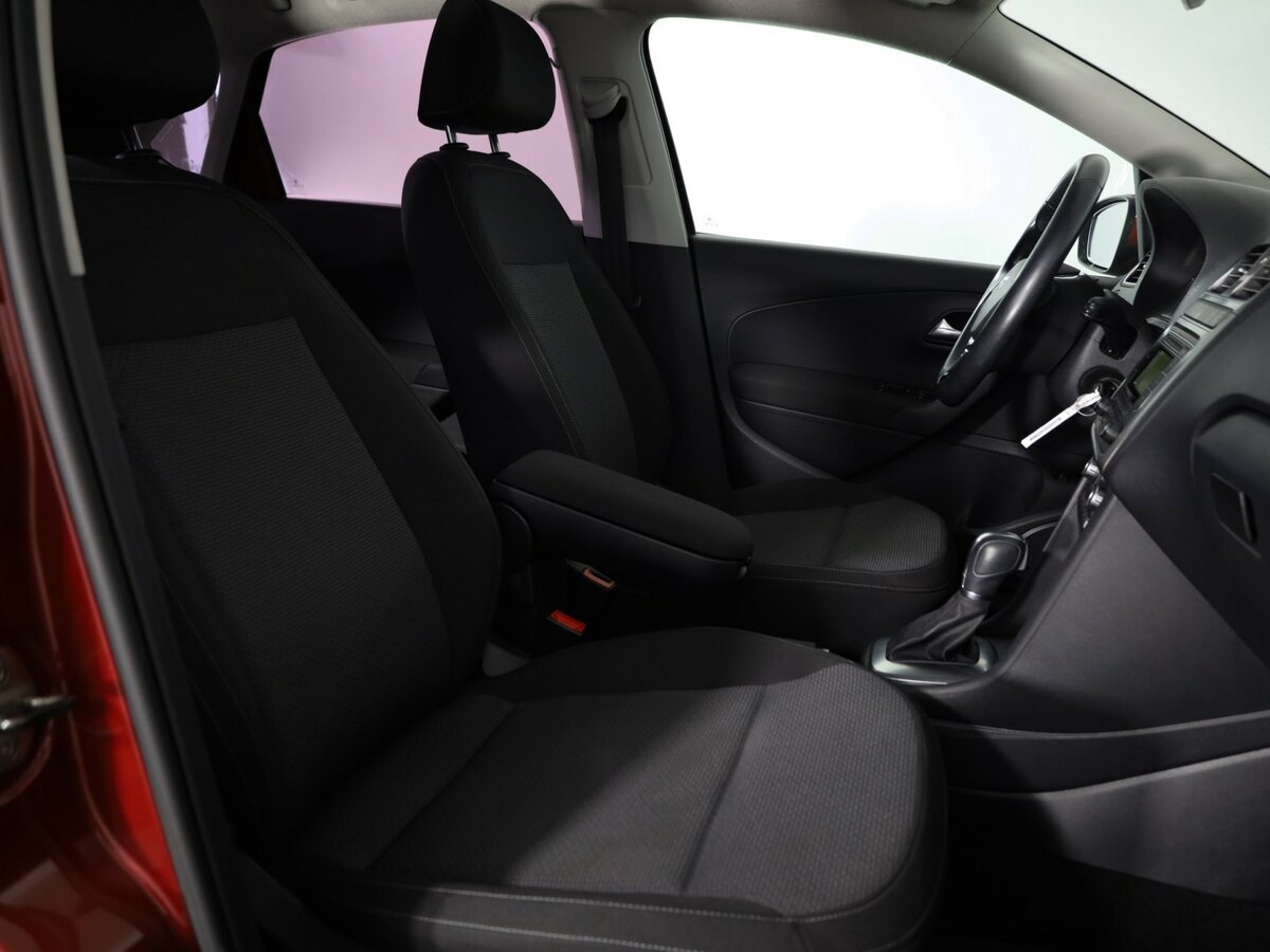 Купить Volkswagen Polo V Рестайлинг, 2015, 77 488 км, фото №19