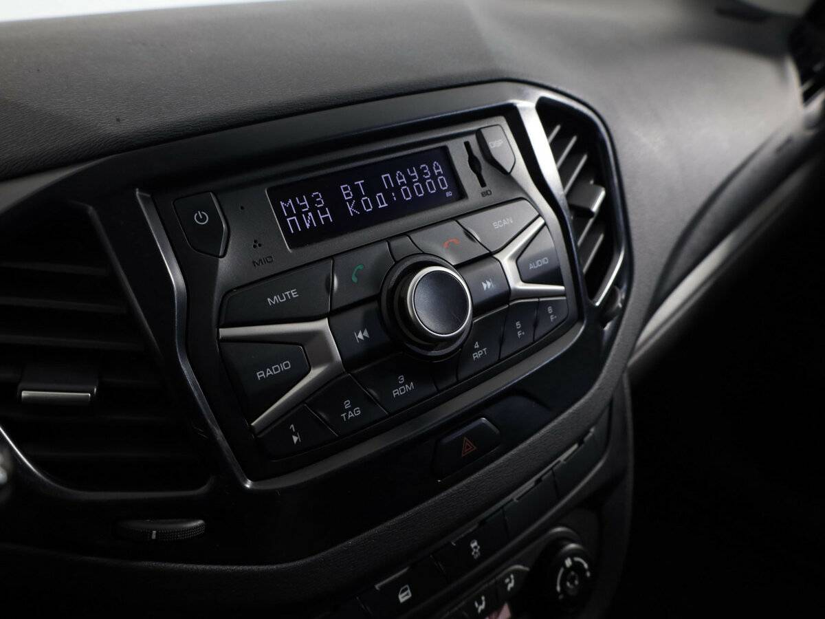 Купить Lada (ВАЗ) Vesta I, 2017, 180 226 км, фото №12