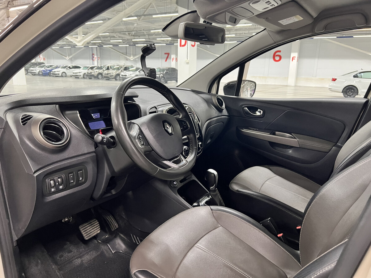 Купить Renault Kaptur I, 2019, 86 610 км, фото №16