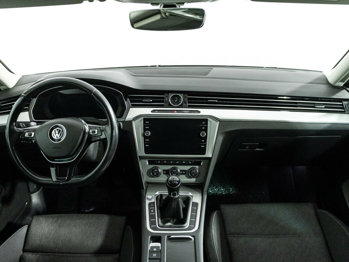Купить Volkswagen Passat B8, 2017, 147 000 км, фото №13